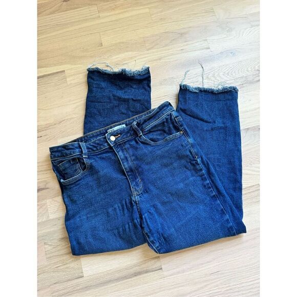 Zara Dark Denim Raw Hem Straight Ankle Length Jeans, Women’s Size 10 - Picture 2 of 11